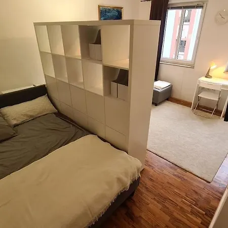 Apartman Cozy Right Next To The Castel