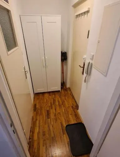 Cozy Right Next To The Castel 아파트 뉘른베르크